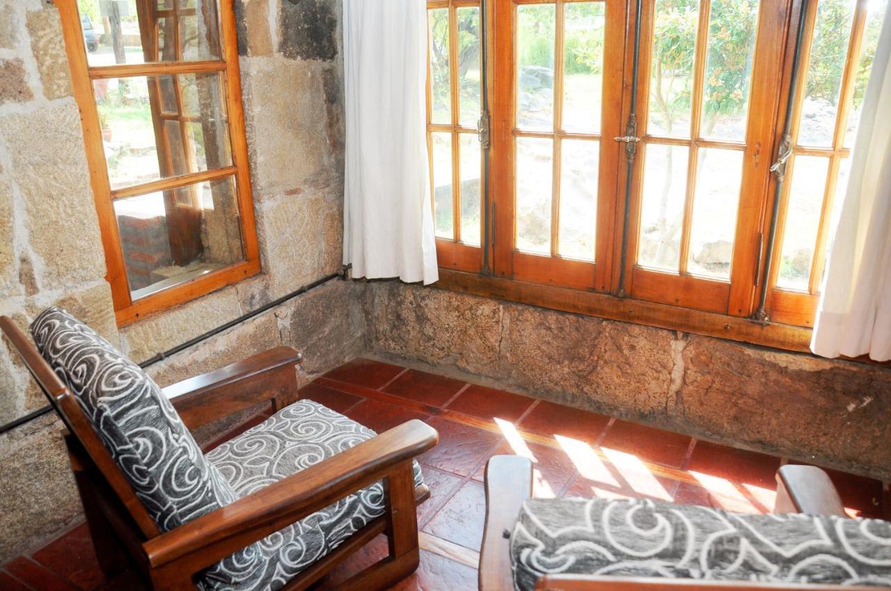 La Toma Complejo De Montana - Cabanas Y Habitaciones En Hosteria Mina Clavero Luaran gambar