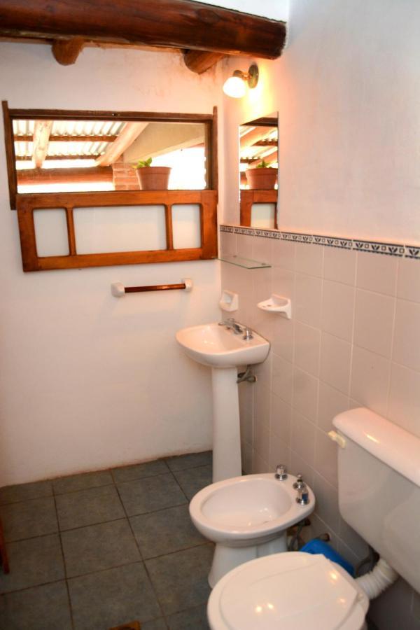 La Toma Complejo De Montana - Cabanas Y Habitaciones En Hosteria Mina Clavero Luaran gambar