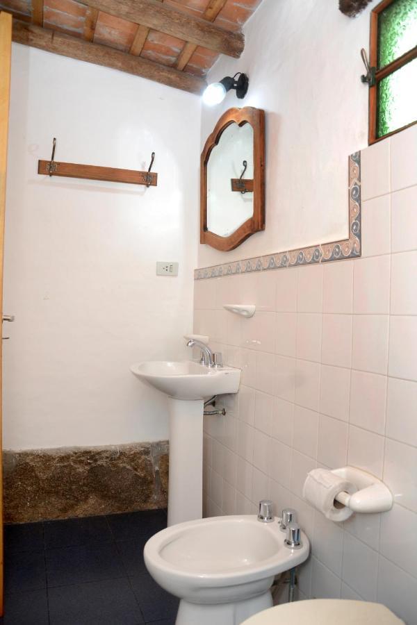 La Toma Complejo De Montana - Cabanas Y Habitaciones En Hosteria Mina Clavero Luaran gambar